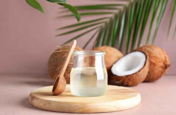 Coconut oil for Dandruff